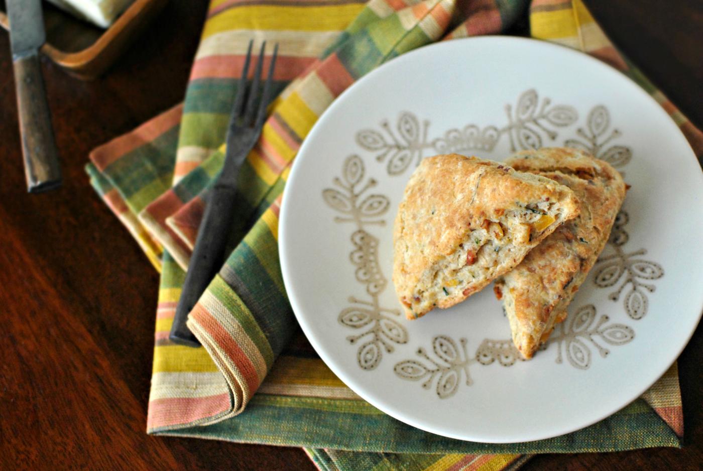 Apricot and Gorgonzola Scones, Bacon Style