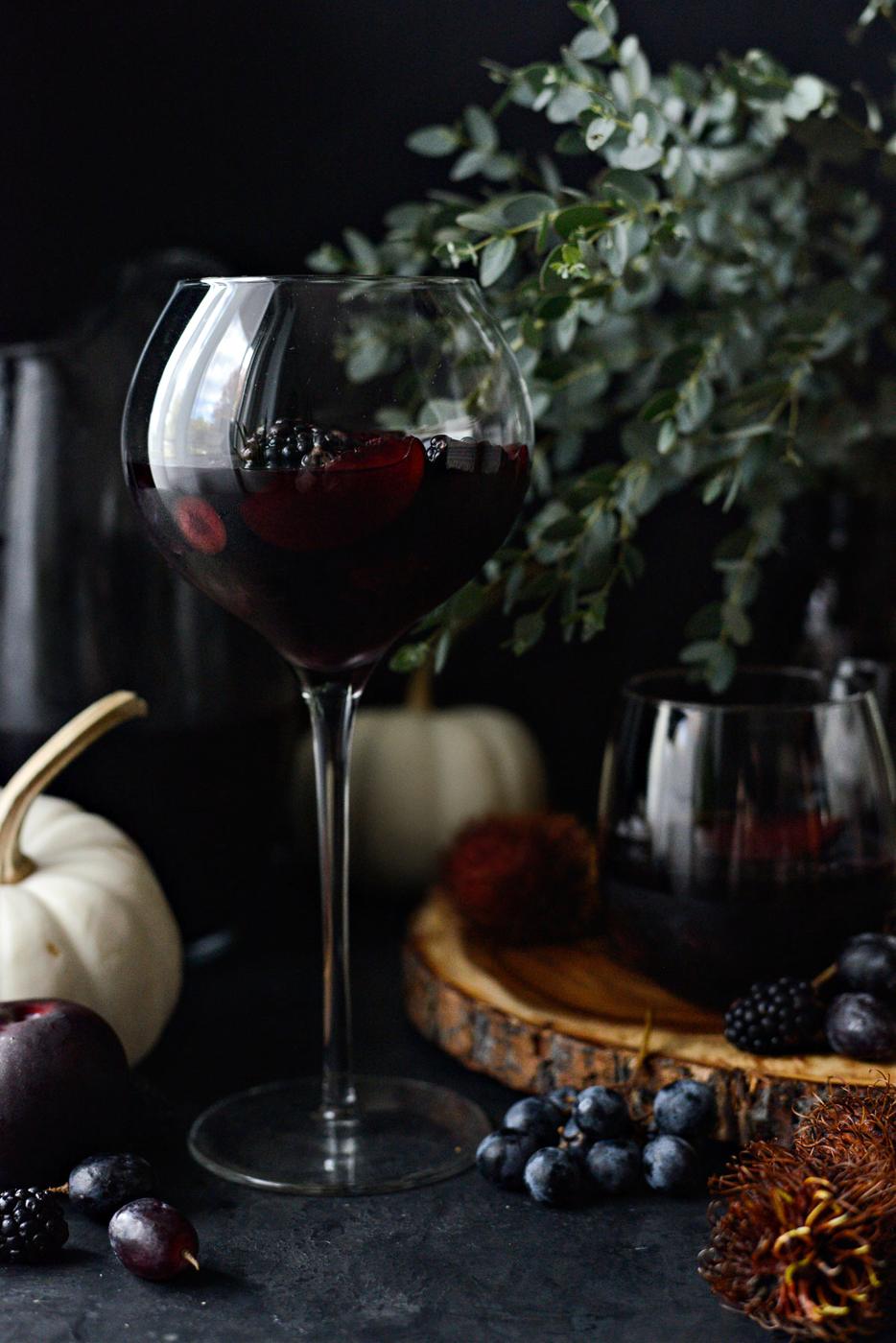 Home Kitchen Black Magic Sangria