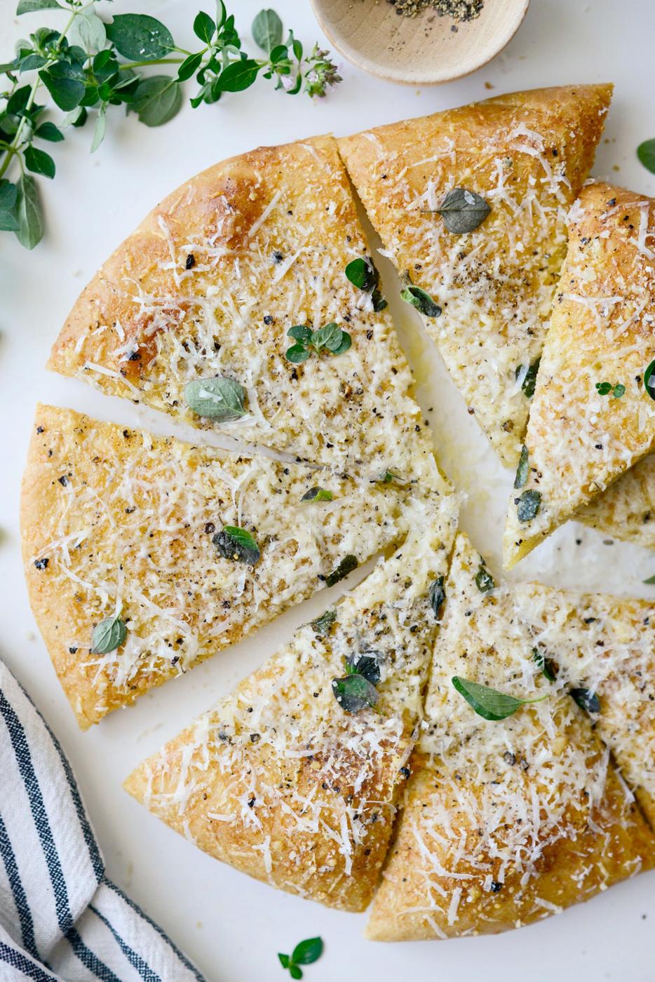 Pizza: Cacio e Pepe
