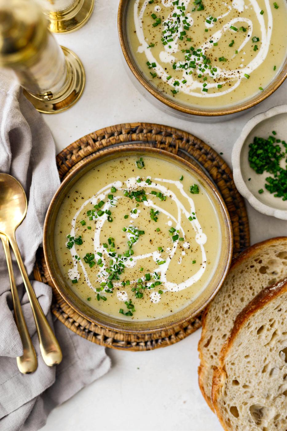 Home Kitchen Creamy Potato Leek Soup