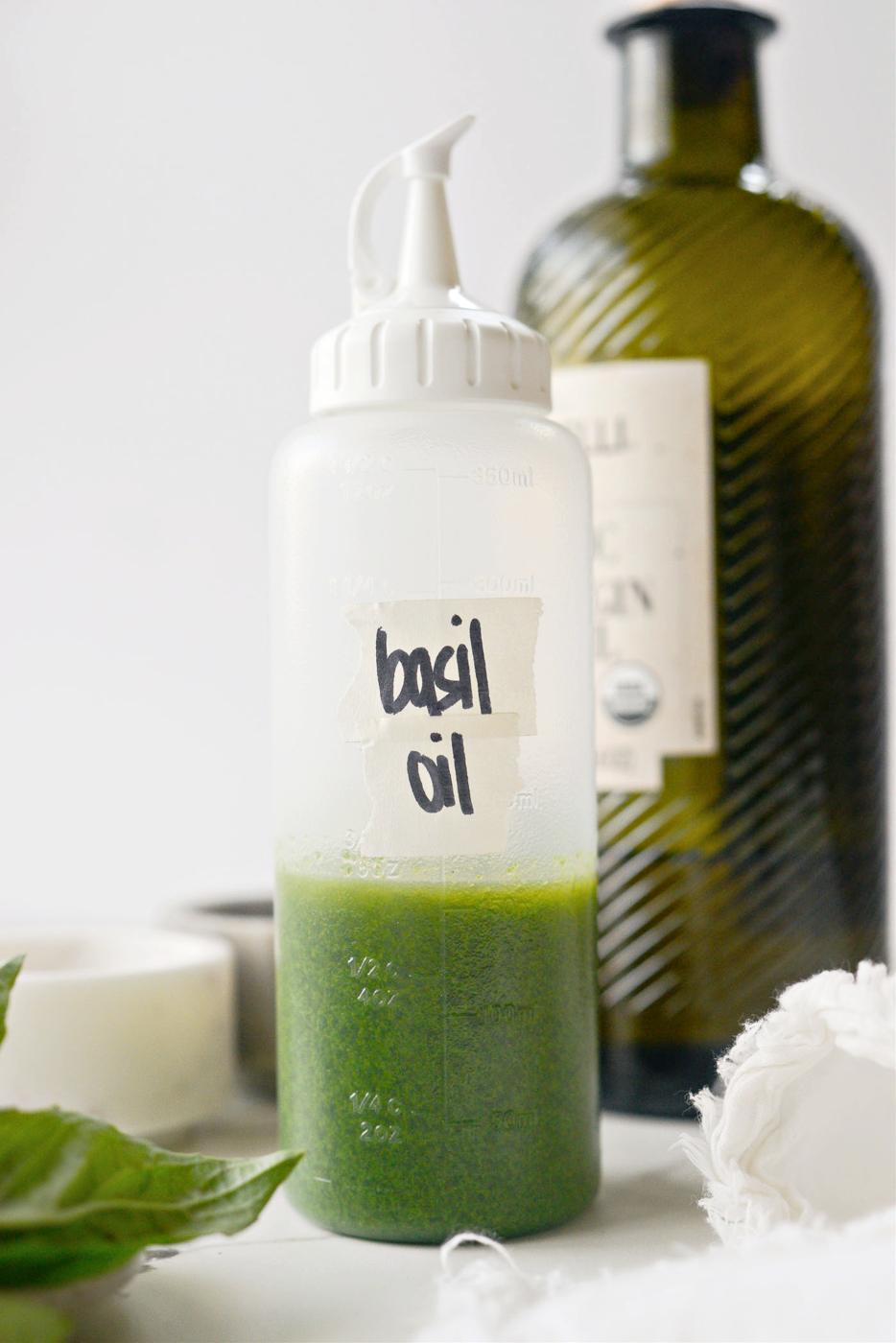 Home Kitchen Unfussy Basil Oil