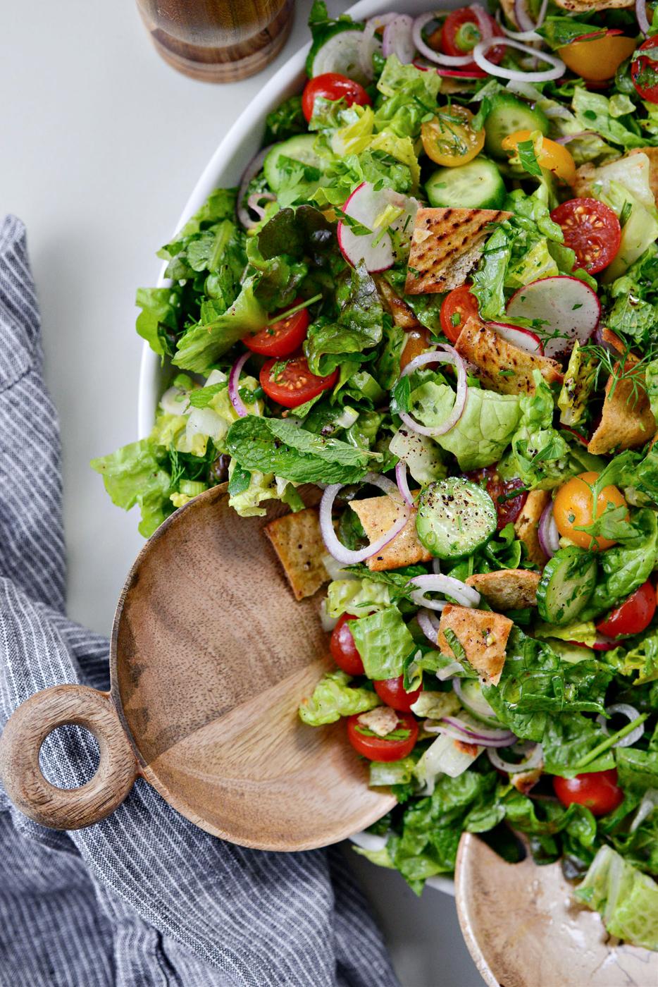 Salad: Fattoush