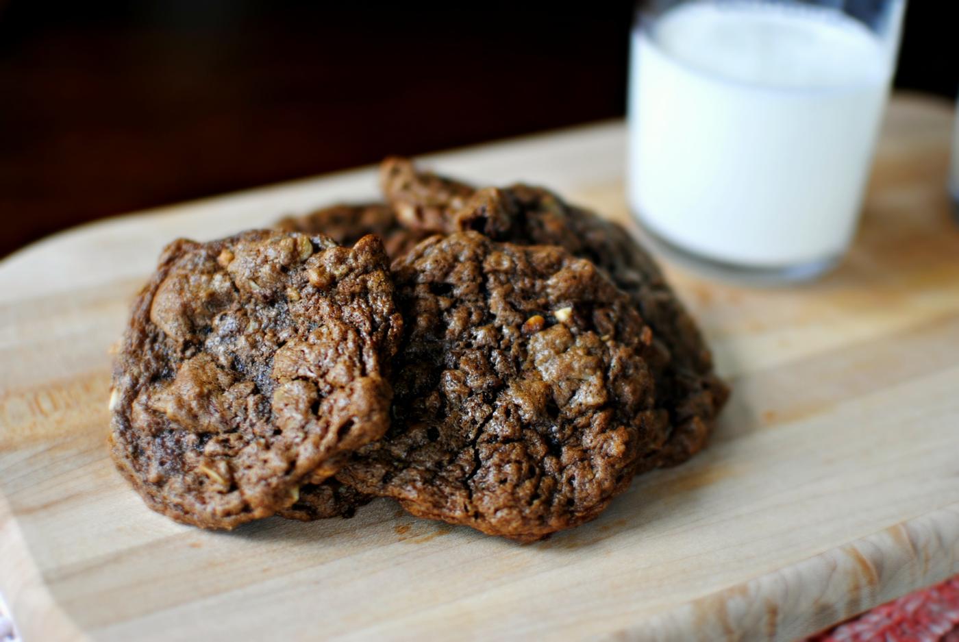 Home Kitchen Flourless Peanut Butter Nutella Oatmeal Cookies