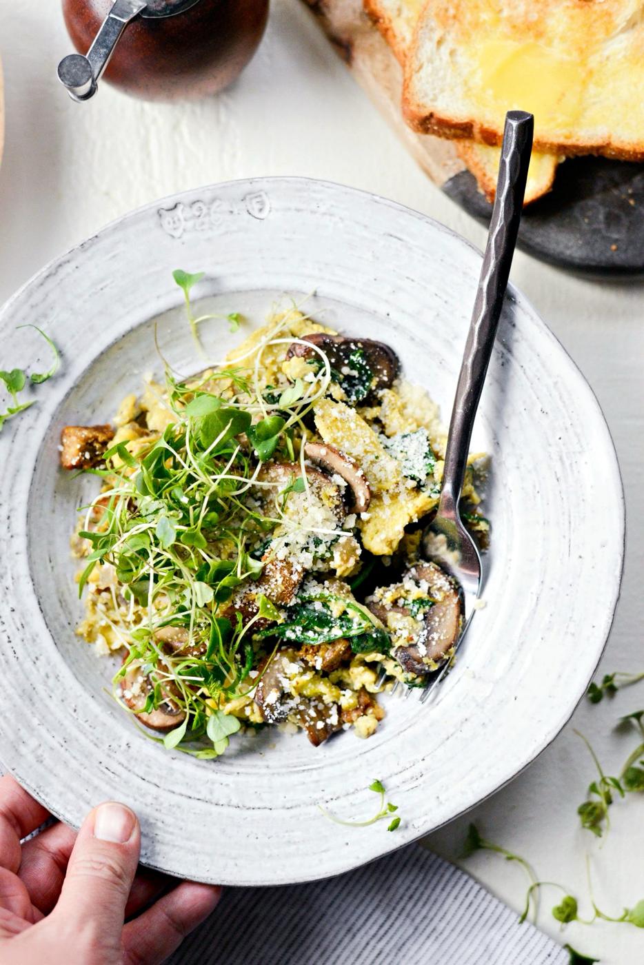 Mushroom Scramble and Healthy Spinach