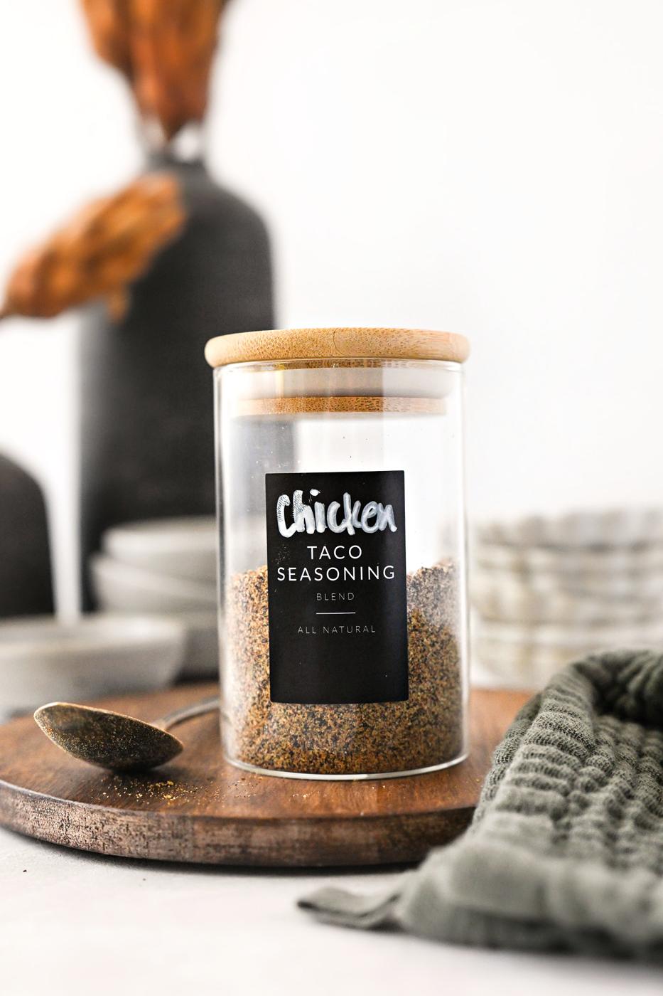Home Kitchen Kitchen-made Chicken Taco Seasoning