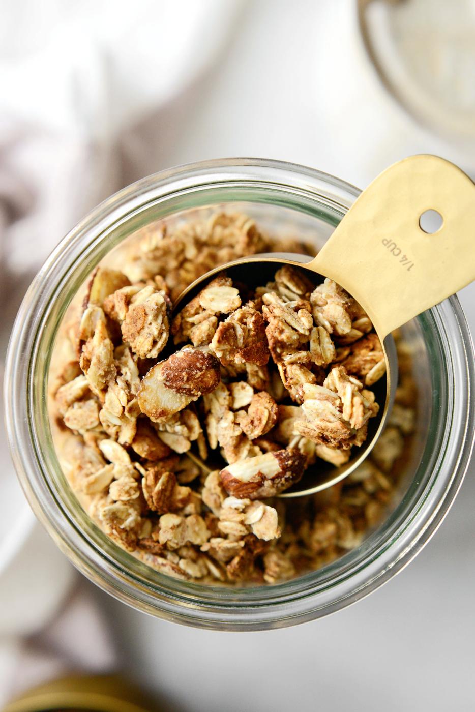 Almond Granola, Honey Style