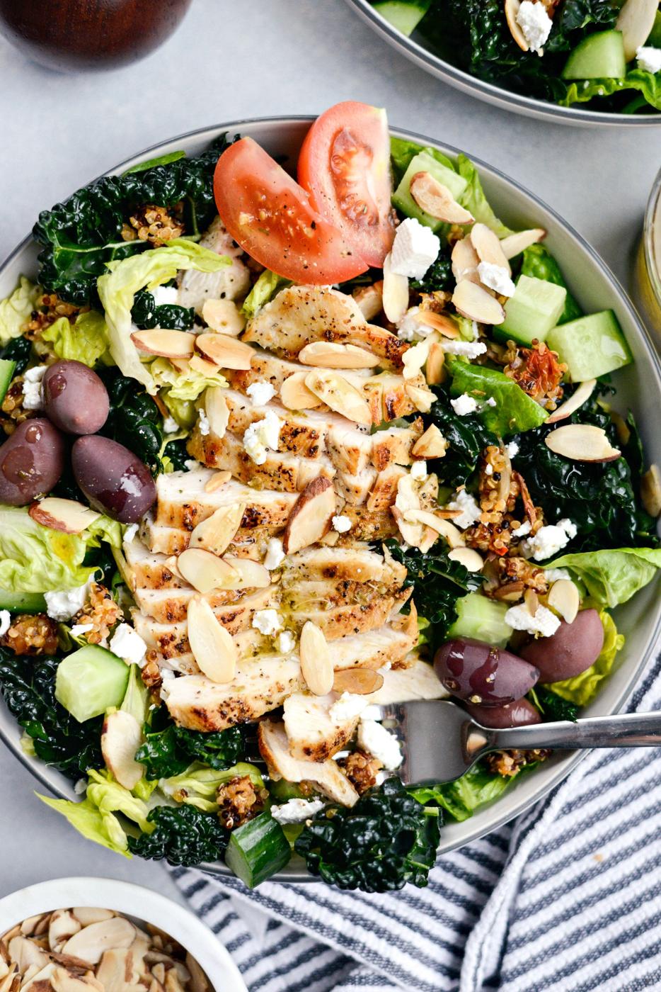 Home Kitchen Modern Greek Kale Salad with Tomato Quinoa Sofrito