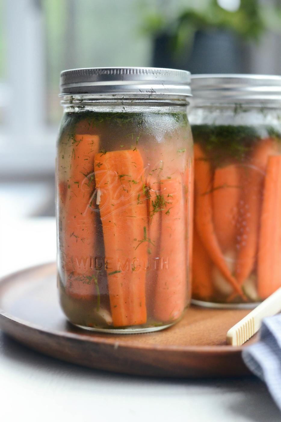 Naturally Fermented Dilly Carrots at Home