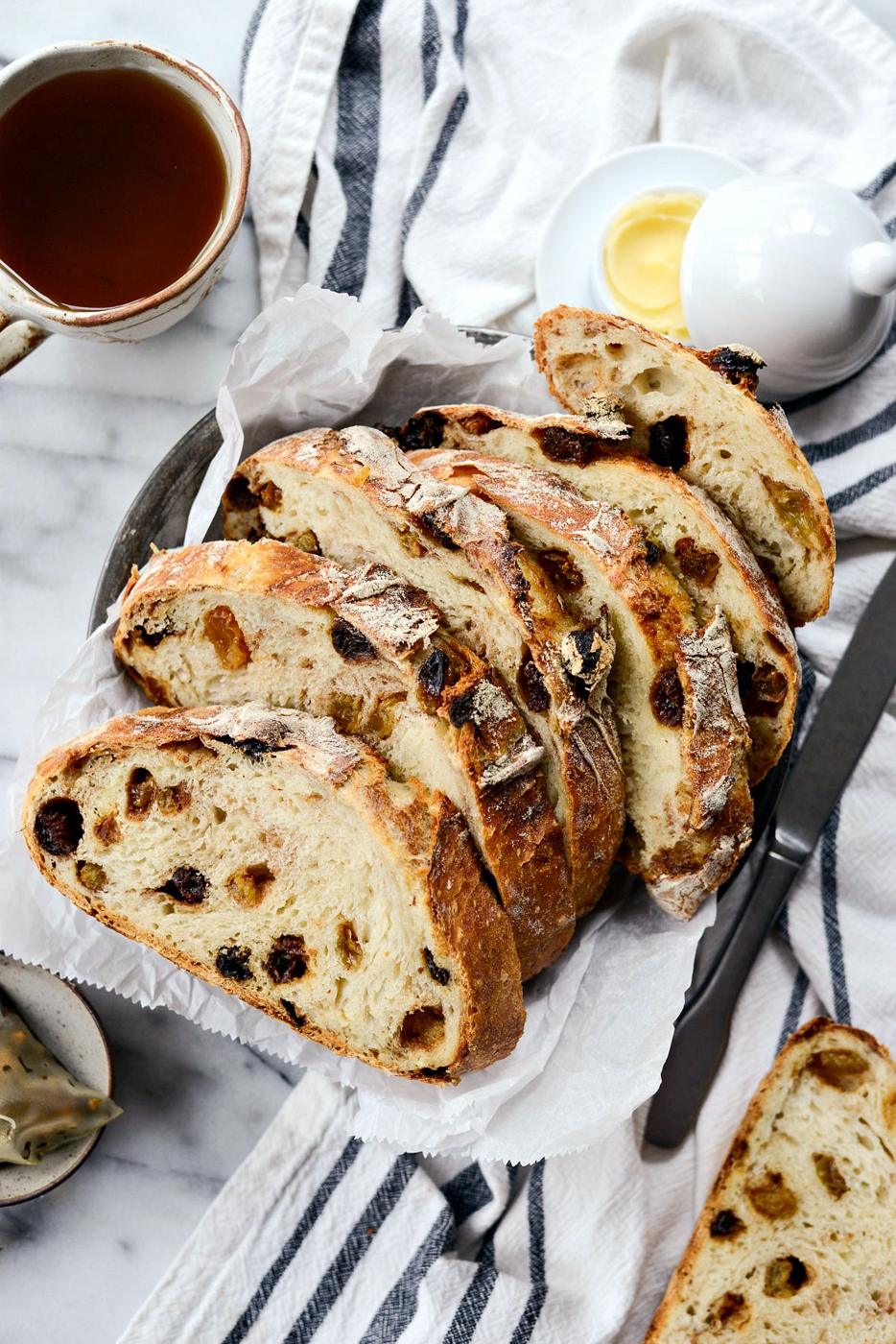 Home Kitchen No-Knead Cinnamon Raisin Bread