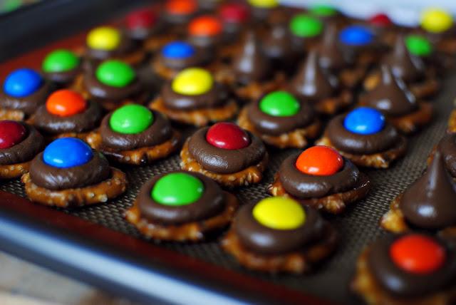 Kisses: Peanut Butter M&M Pretzel