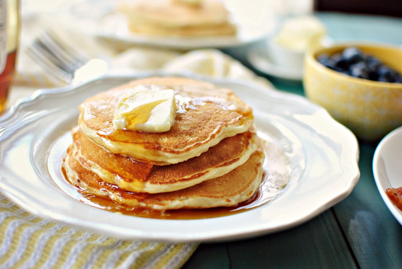 Dependable Buttermilk Pancakes at Home