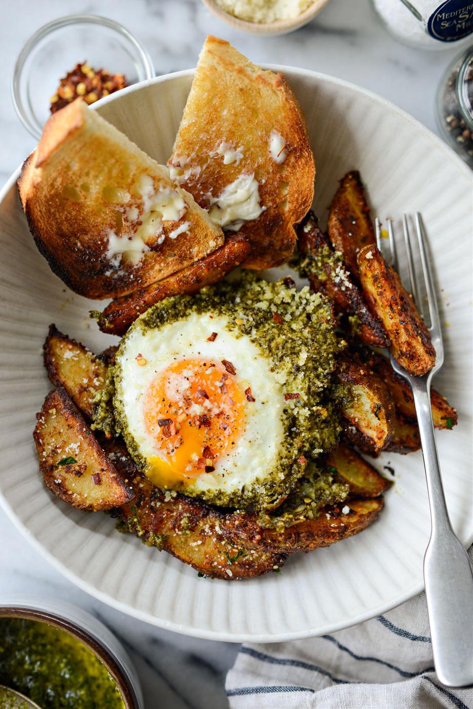 Fried Eggs, Pesto Style