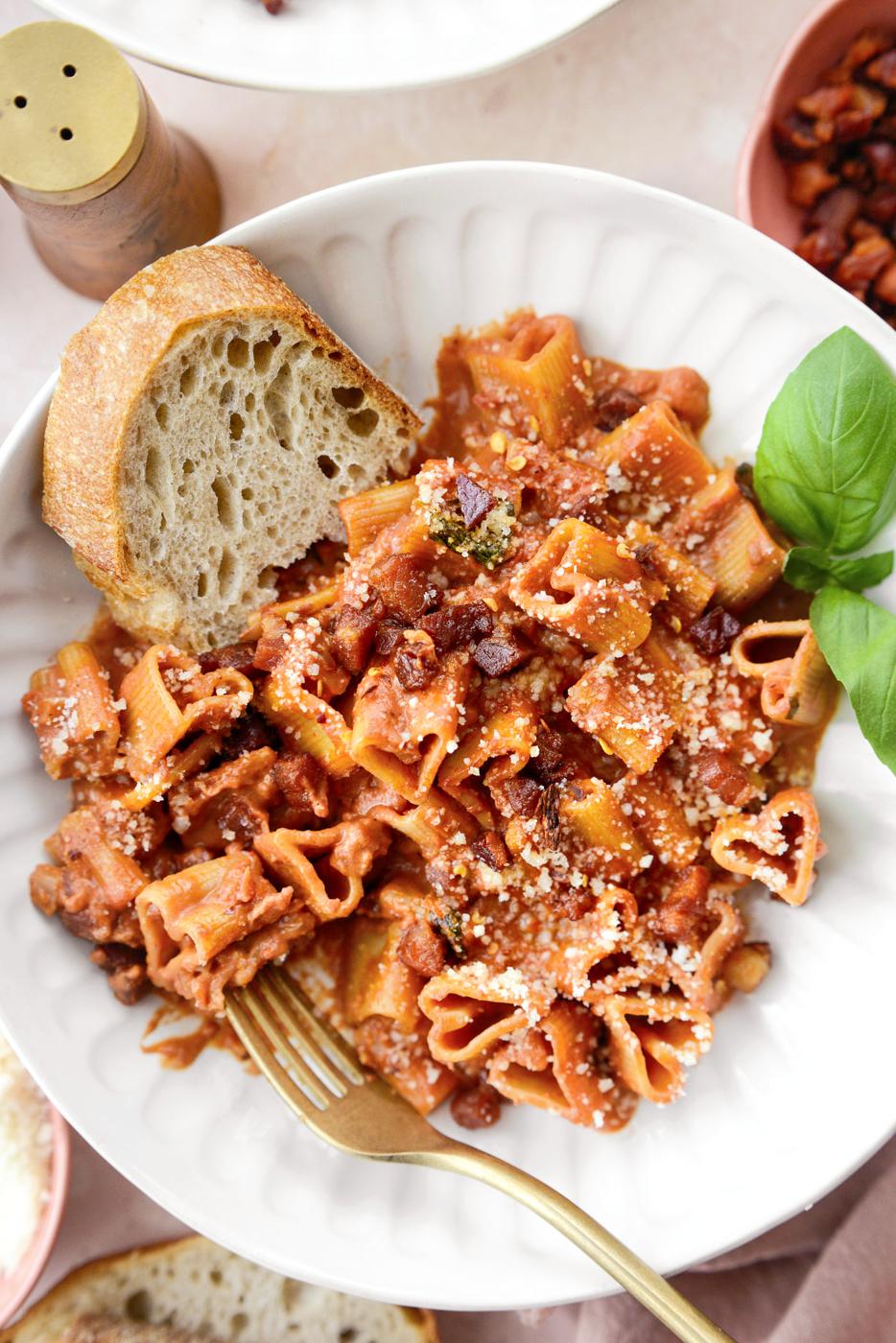 Pasta: Pink Sauce