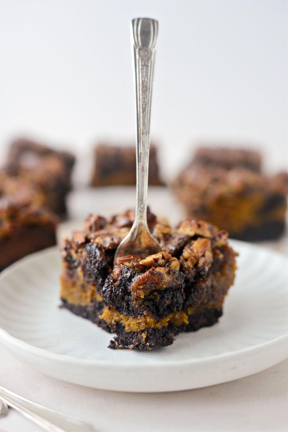 Pecan Pie Brownies, Pumpkin Style