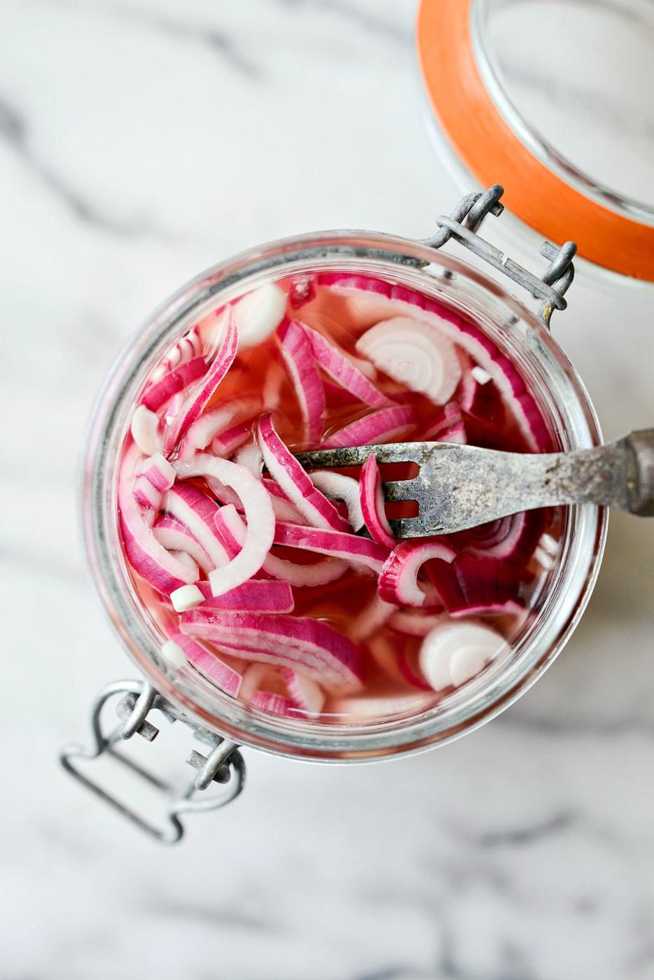 Short Pickled Red Onions at Home