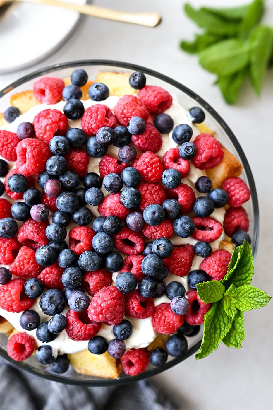 White and Blue Trifle, Red Style