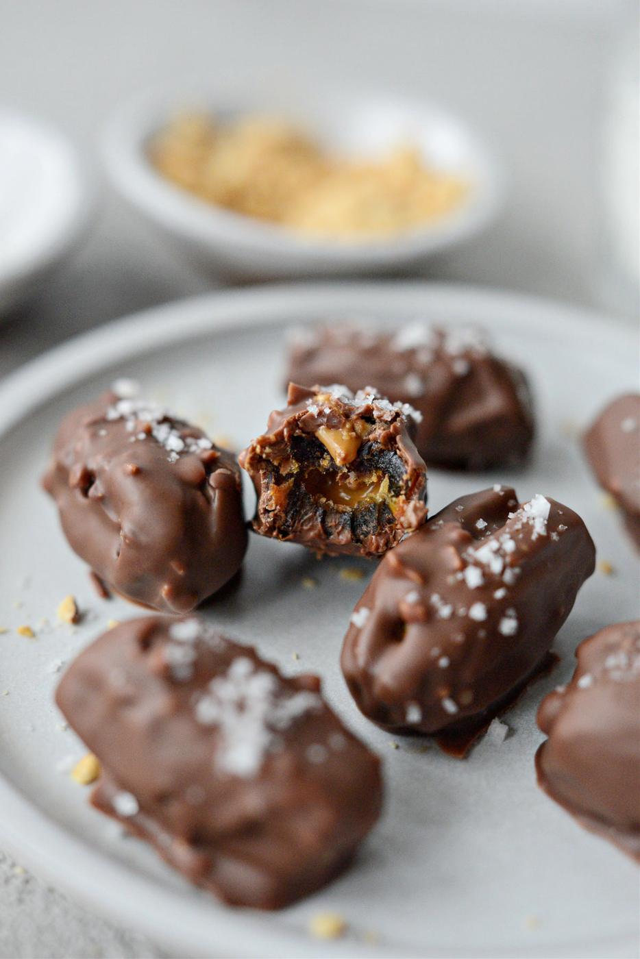 Salted Snickers Stuffed Dates at Home
