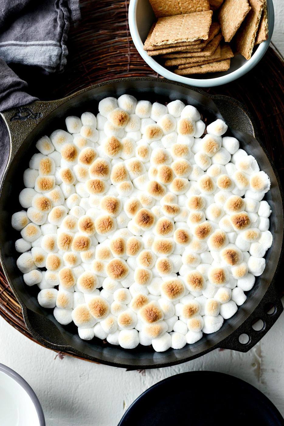 Dip: Skillet S’mores