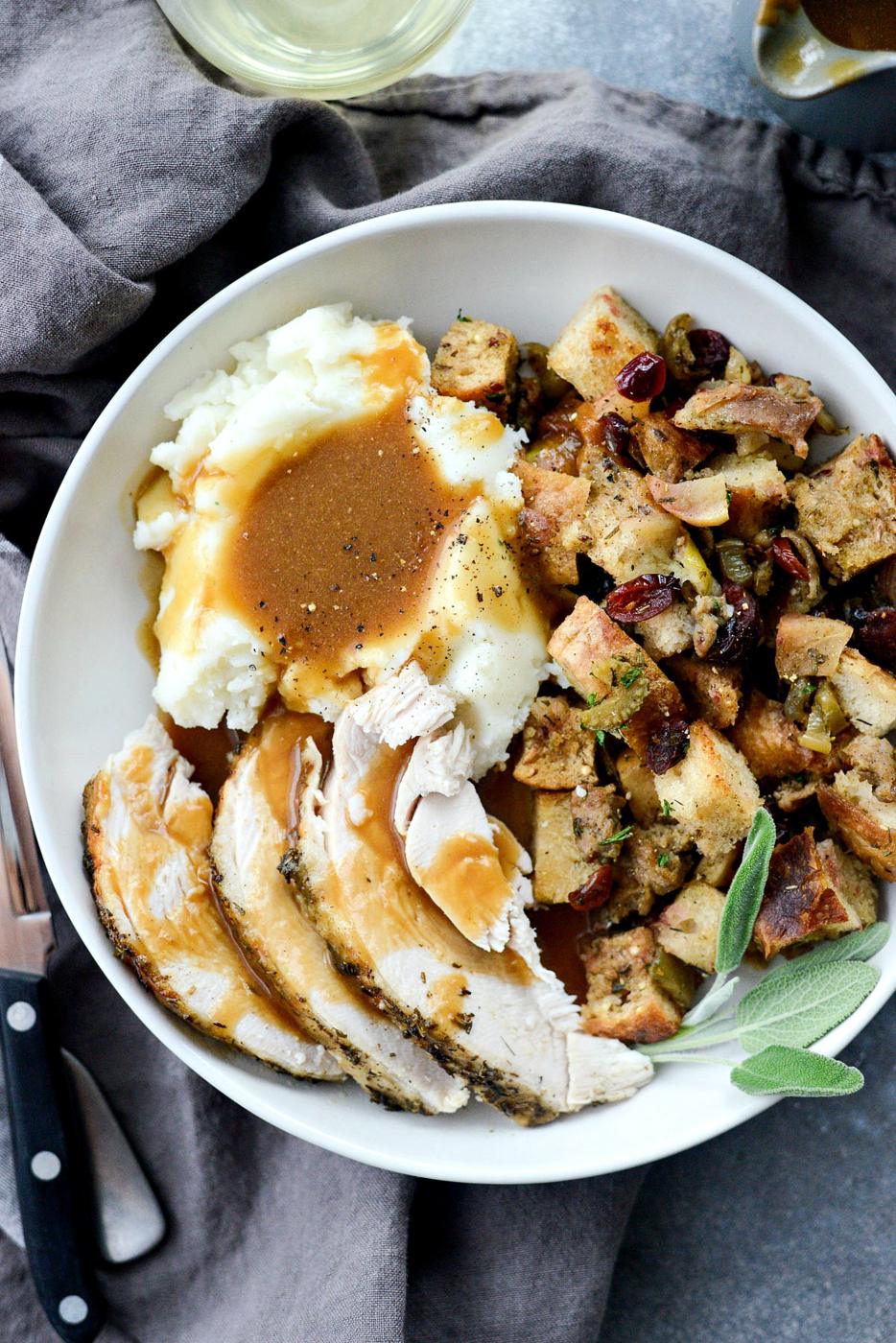 Slow Cooker Turkey Breast at Home