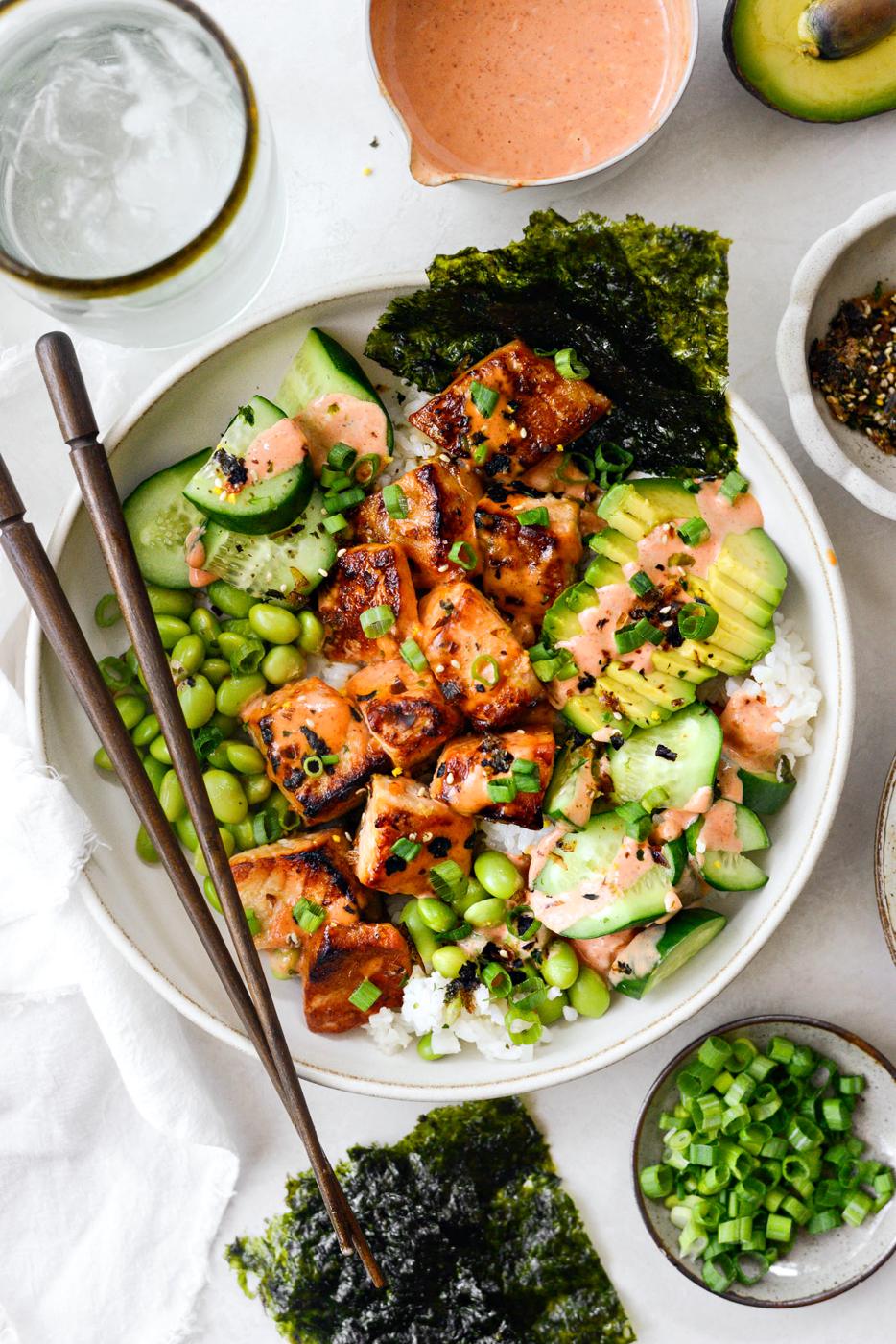 Spicy Salmon Sushi Bowl at Home