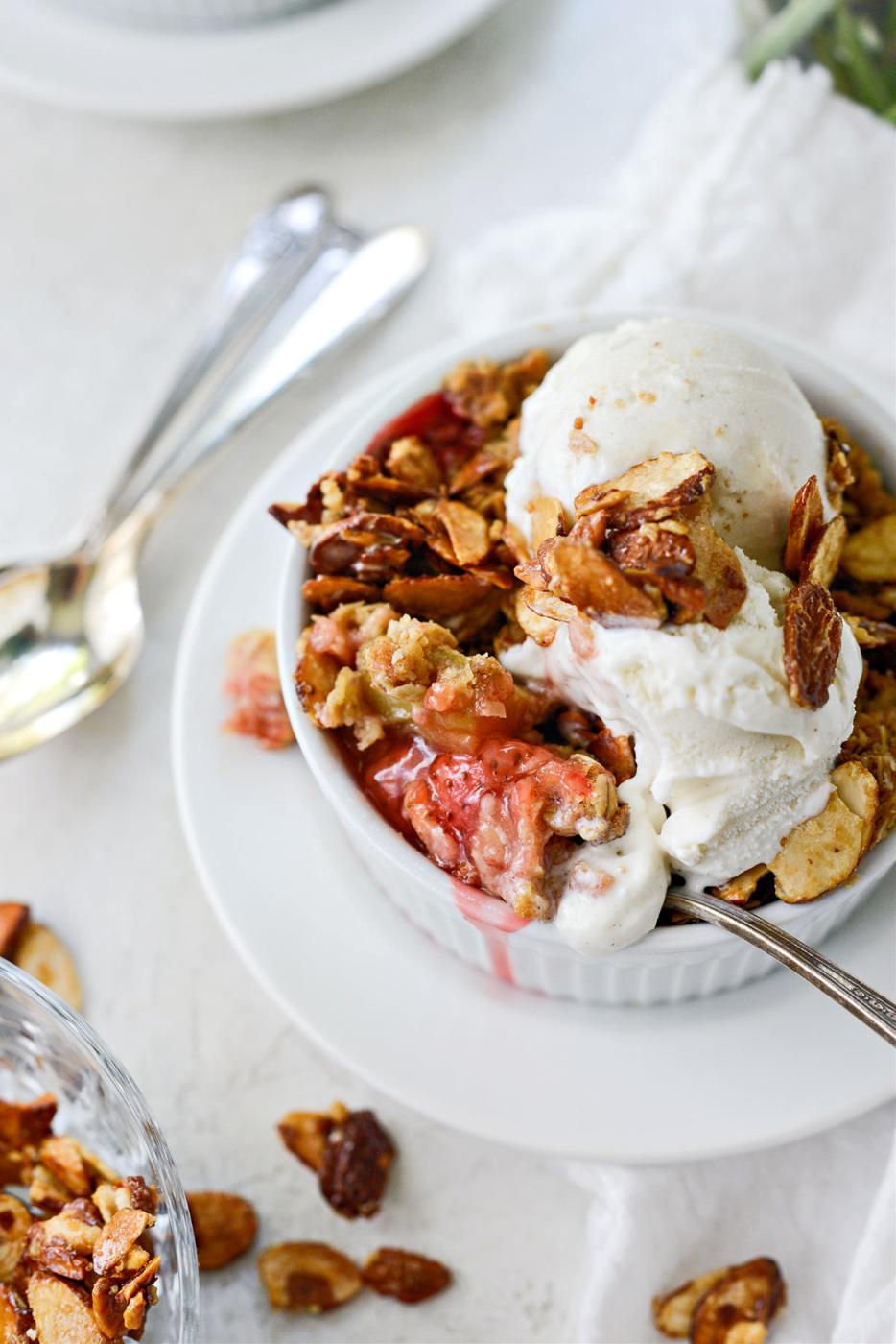 Strawberry Rhubarb Crisp at Home
