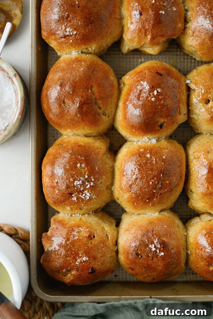 Fragrant Rosemary and Sweet Caramelized Onion Whole Wheat Rolls 27 Whole Wheat Caramelized Onions and Rosemary Rolls