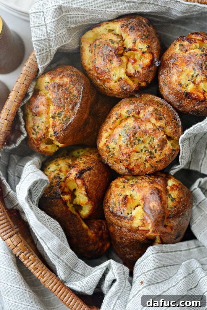 Fluffy Bacon Gruyere Clouds 2 Bacon Gruyere Popovers