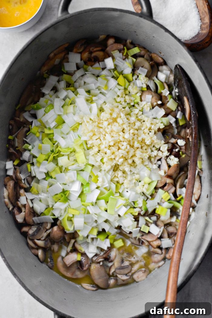 Gourmet Leek and Wild Mushroom Stuffing 10 Sautéed mushrooms with chopped leeks and garlic added to the pot