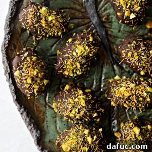 Dubai Stuffed Dates