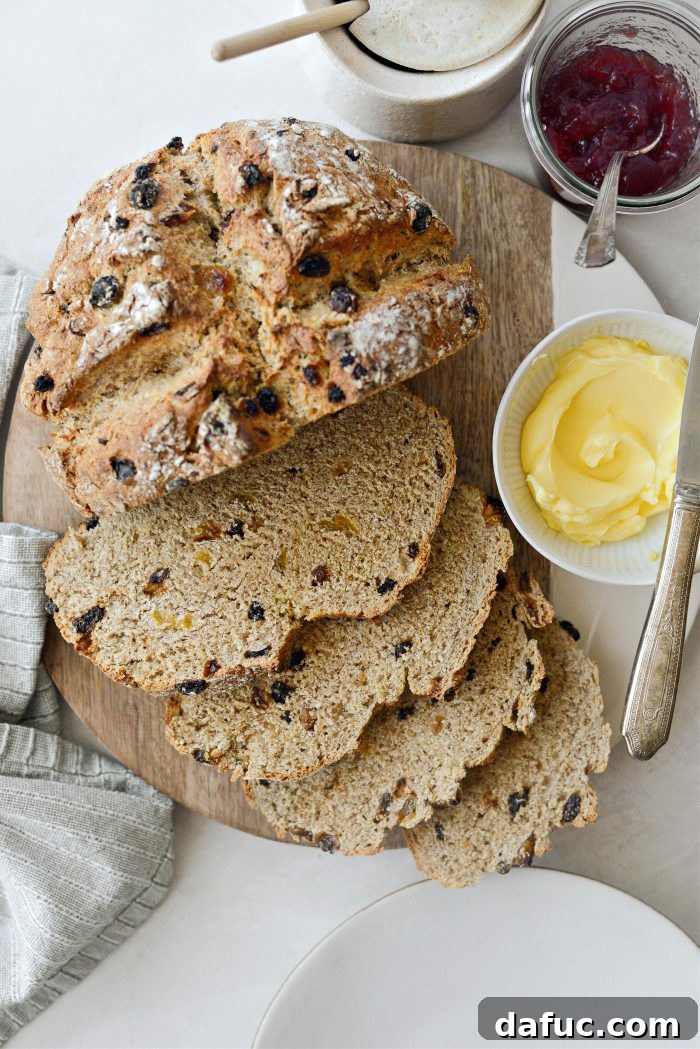 Hearty Irish Fruit Wheaten 16 sliced Raisin and Currant Irish Wheaten Bread