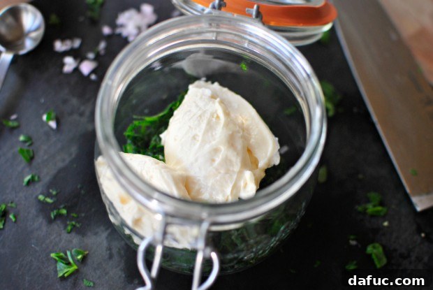 Effortless Summer Salad with Creamy Buttermilk Dressing 6 Adding mayonnaise to buttermilk dressing