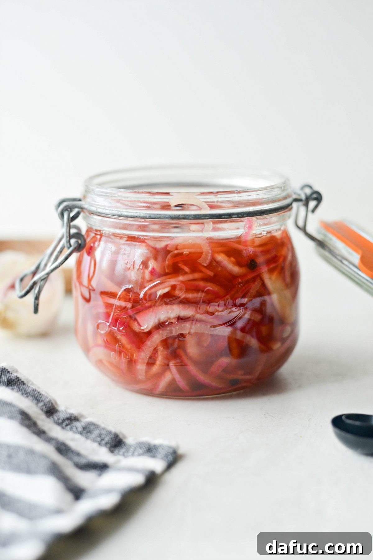 Ruby Red Pickled Onions 12 Quick Pickled Red Onions l SimplyScratch.com #homemade #pickled #redonions #condiments #preserving #pickling