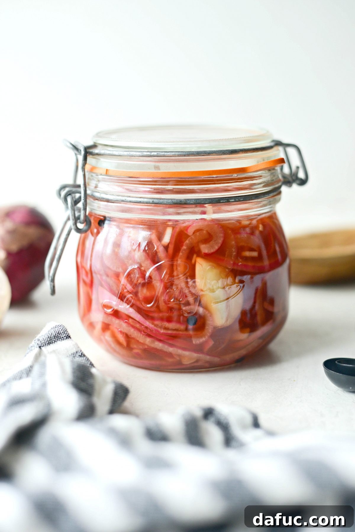 Ruby Red Pickled Onions 14 Quick Pickled Red Onions l SimplyScratch.com #homemade #pickled #redonions #condiments #preserving #pickling