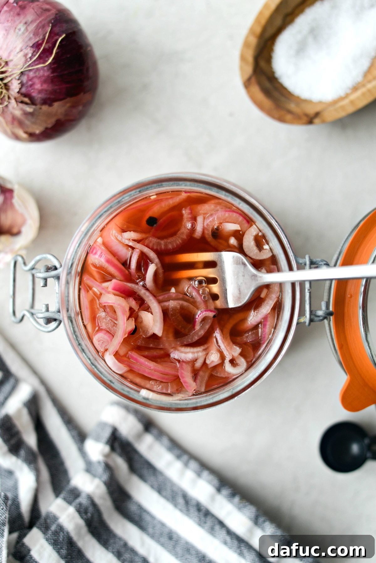 Ruby Red Pickled Onions 3 Quick Pickled Red Onions l SimplyScratch.com #homemade #pickled #redonions #condiments #preserving #pickling