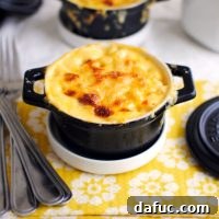 Mini Baked Mac and Cheese Casseroles 2 Individual Baked Mac & Cheese Pots