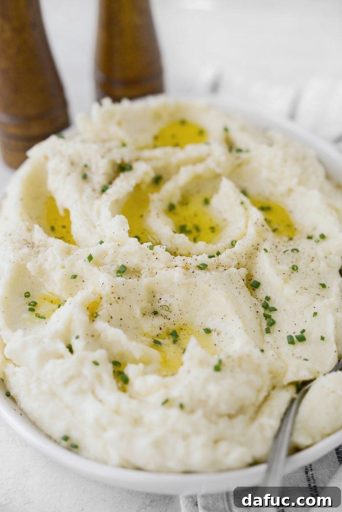 Heirloom Mashed Potatoes 22 Creamy Mashed Potatoes Recipe - a beautifully presented bowl of mashed potatoes