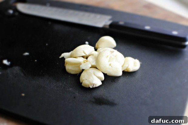 Smashing garlic cloves