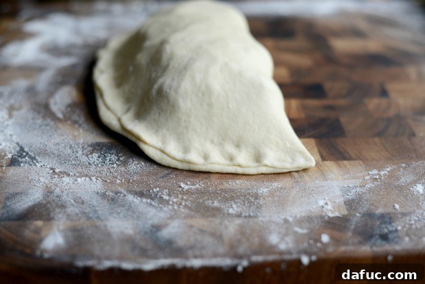 Crimp and seal calzone edges