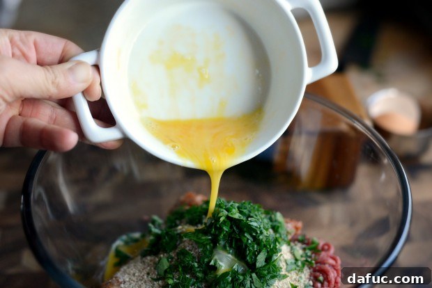 Beating an egg for meatballs