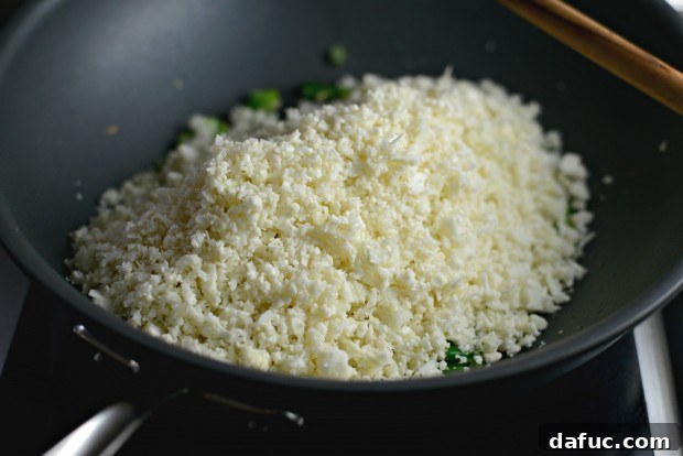 Light Thai Cauliflower Fried Rice 11 Thai Cauliflower Fried Rice l SimplyScratch.com (10)