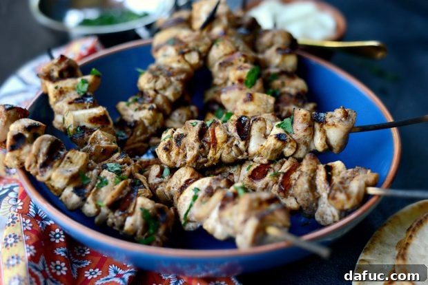 Flavorful Shish Tawook Skewers 2 Shish Tawook (Lebanese Marinated Chicken Kebabs) l SimplyScratch.com