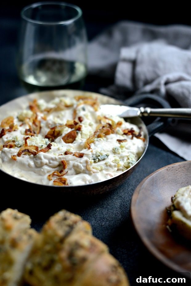 Sweet and Tangy Blue Cheese Shallot Dip 15 Slices of warm, freshly baked, seasoned baguette, ready to be dipped.