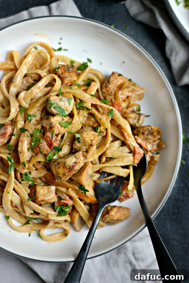 2016: A Year in Reflection 7 Cajun Chicken Pasta Skillet from Simply Scratch