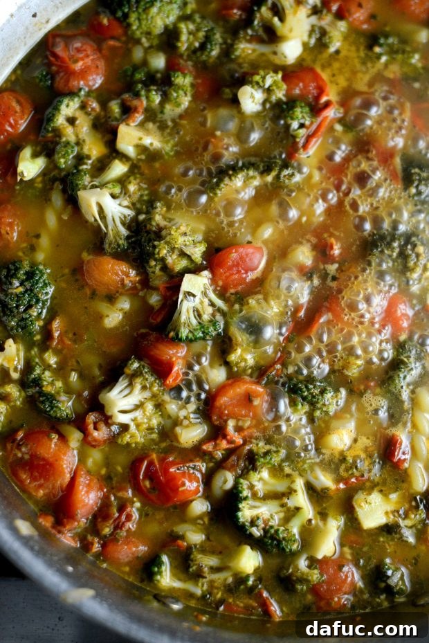 One Pan Chicken Pesto Pasta l SimplyScratch.com