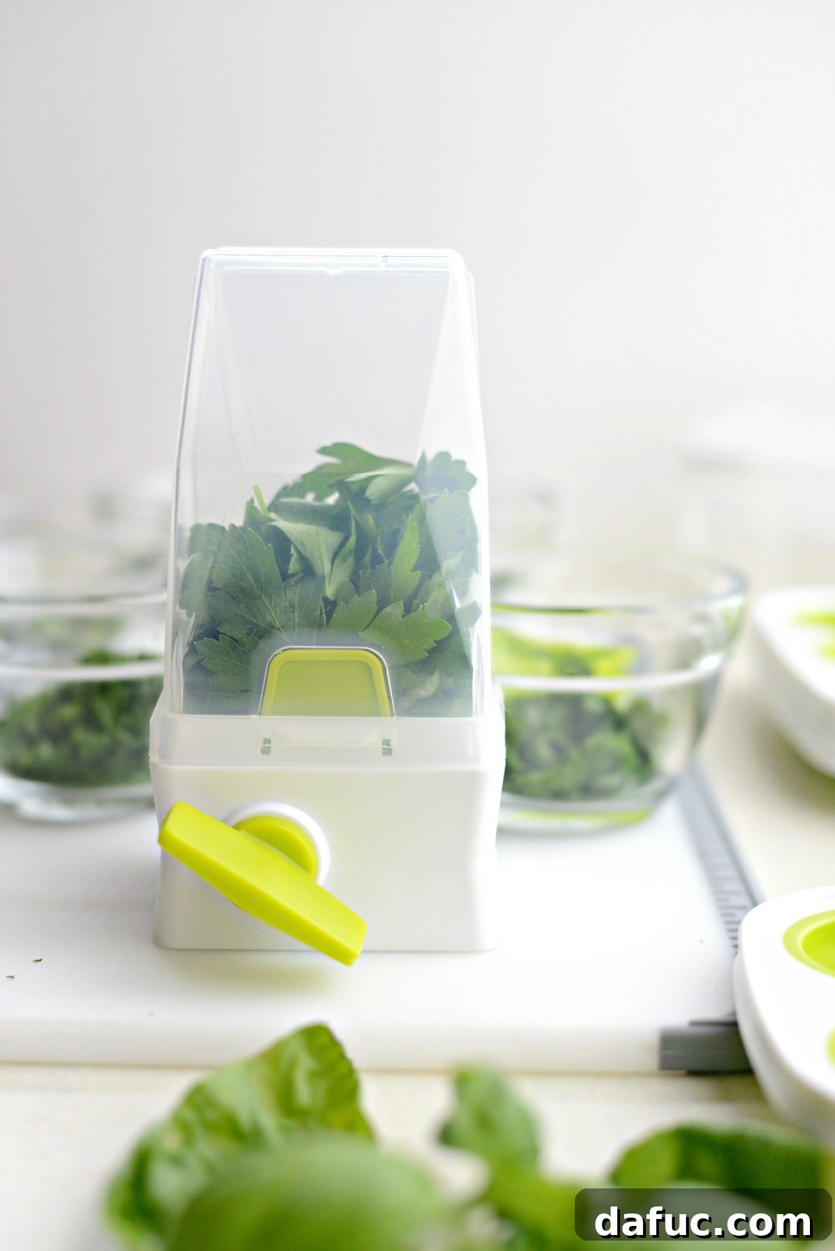 3 Ways to Freeze Herbs with Pampered Chef l SimplyScratch.com (12)
