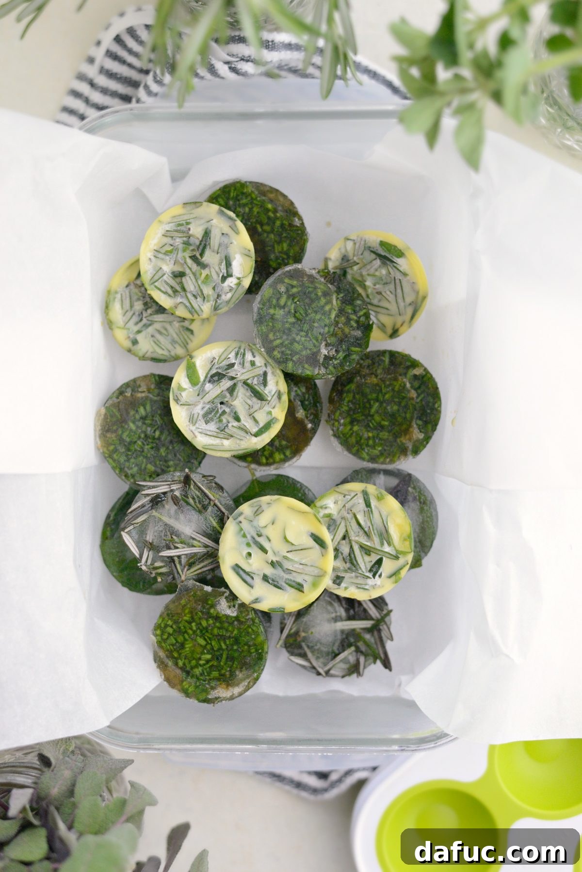 3 Ways to Freeze Herbs with Pampered Chef l SimplyScratch.com (24)