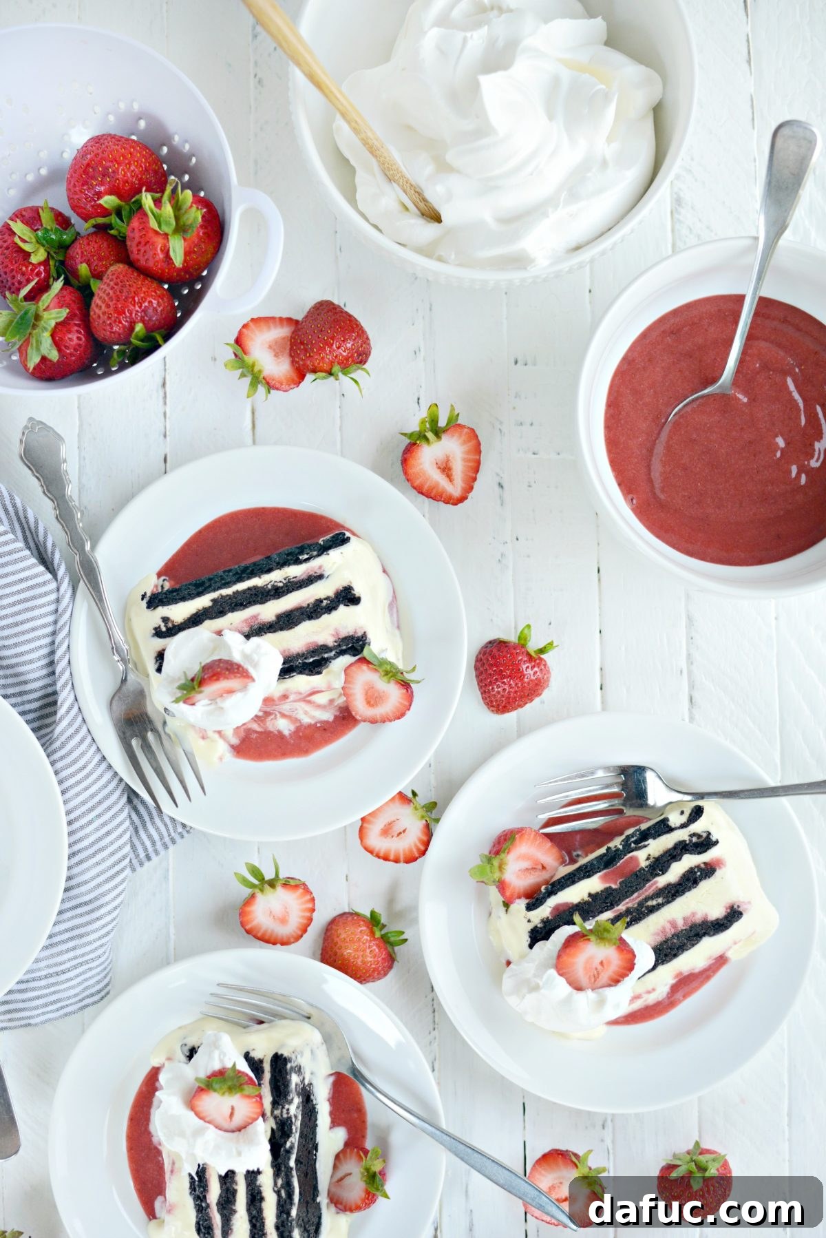 Delicious Strawberry Swirl Mascarpone Ice Cream Cookie Cake for summer