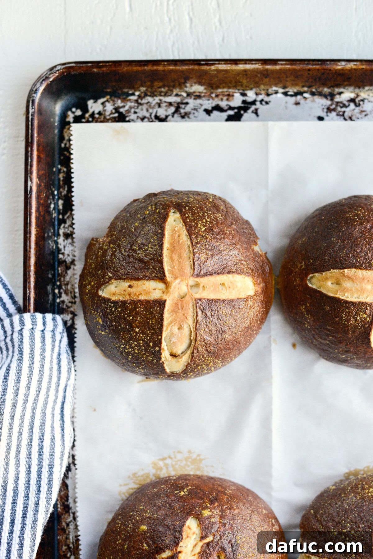 Easy Homemade Pretzel Bread