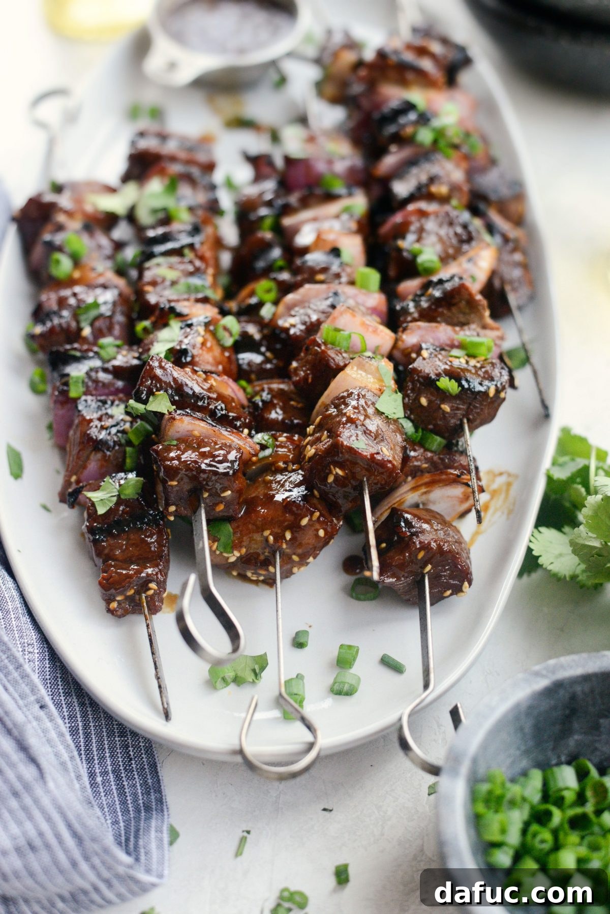 Smoky Sesame Steak Skewers 3 Grilled Sesame Steak Skewers l SimplyScratch.com