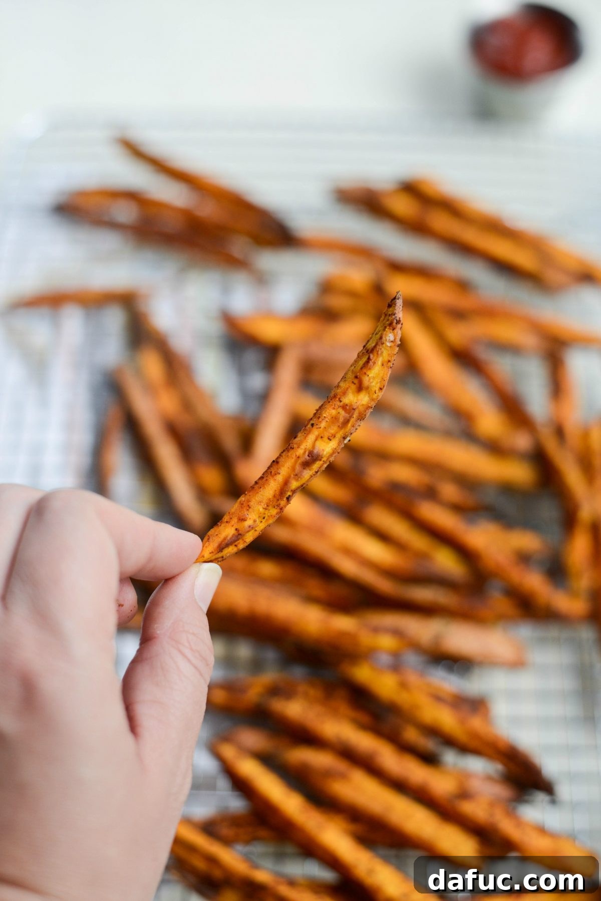 Air-Fried Sweet Potato Perfection 13 Air Fryer Crispy Sweet Potato Fries l SimplyScratch.com